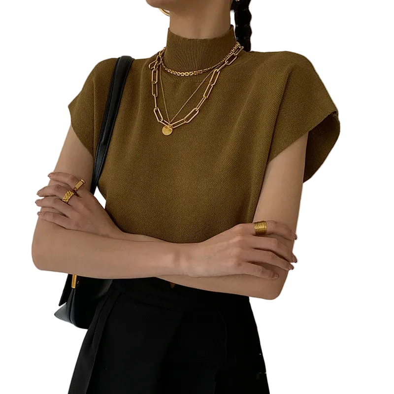 Low-Turtleneck Knitted Top