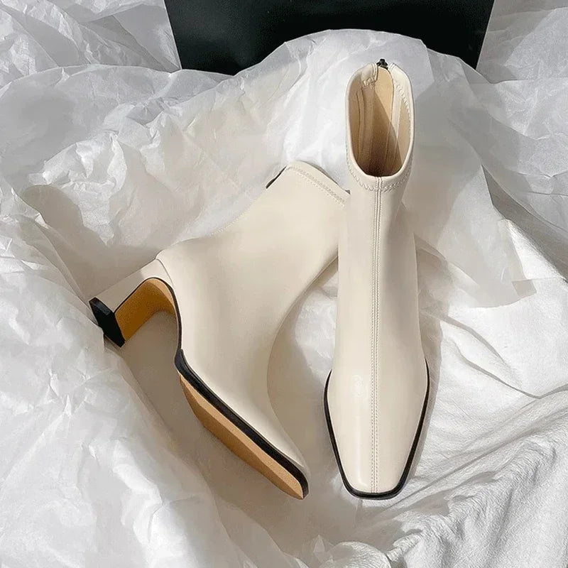 Vintage Thick Heel Short Booties
