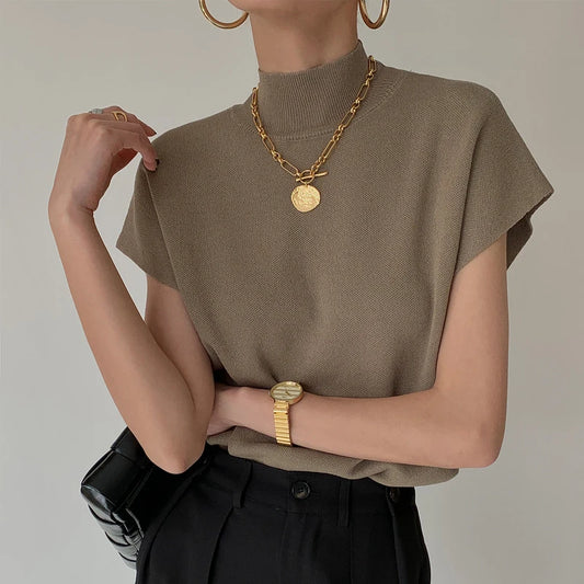 Low-Turtleneck Knitted Top