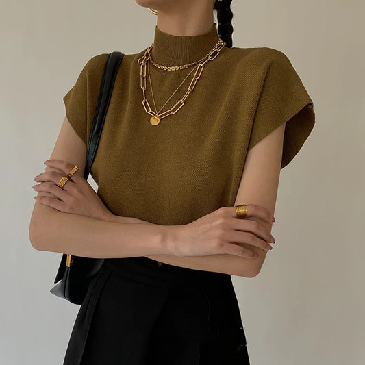 Low-Turtleneck Knitted Top